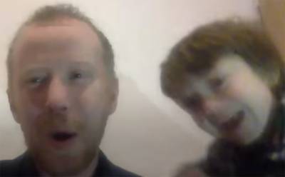 BBC-momentje op Al Jazeera: zoontje filmkenner neemt interview over