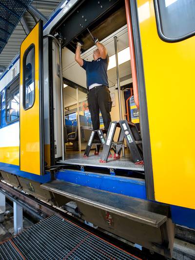 150 miljoen euro naar parkeerplaatsen voor treinen