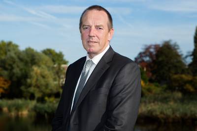 Burgemeester De Lange verlaat Duiven: ‘Ik ben toe aan een nieuwe stap’