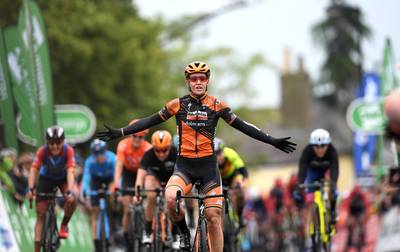 D'Hoore gaat met winst op herhaling in Energy Women’s Tour