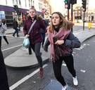 Meerdere gewonden bij steekpartij op London Bridge: politie schiet man ‘met valse bomgordel’ neer