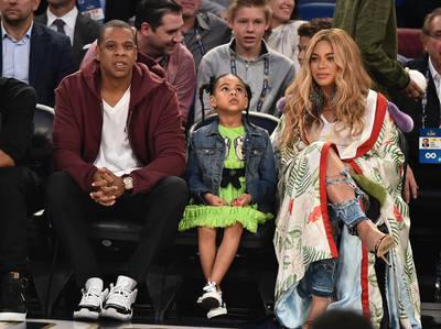 Kleuter Blue Ivy rapt op bonustrack Jay Z