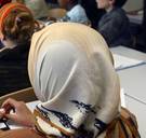 Hof van beroep: ‘Verbod op hoofddoek is gerechtvaardigd’
