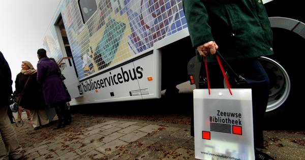 Biblioservicebus slaat Schouwen-Duiveland over: het is te warm