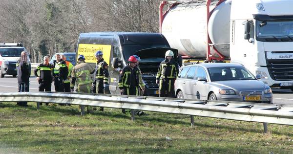 Kopstaart-botsing op A1 bij Bornerbroek