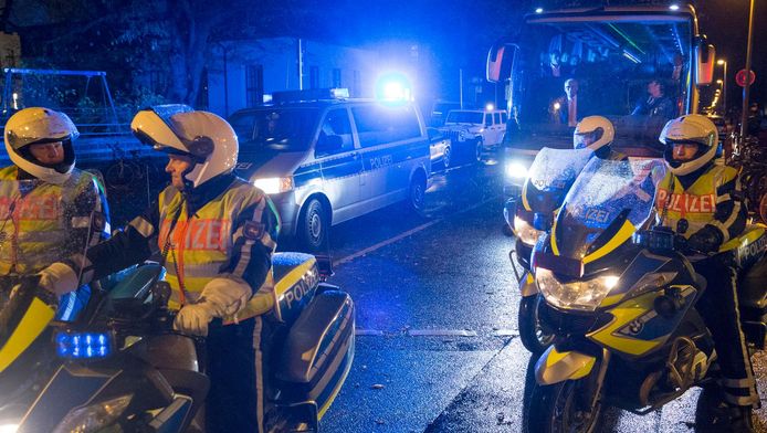 Politie Treft Extra Maatregelen Bij Duitsland Noord Ierland Buitenlands Voetbal Ad Nl