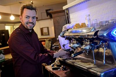 Hengeloër Erwin Nieboer begint in Denekamp nieuw eetcafé: De Zaak