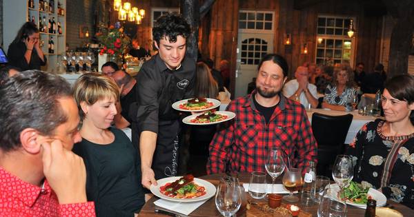 St. Severus ziet toe op vakmanschap bij restaurant 't Wevershuisje in Gemert