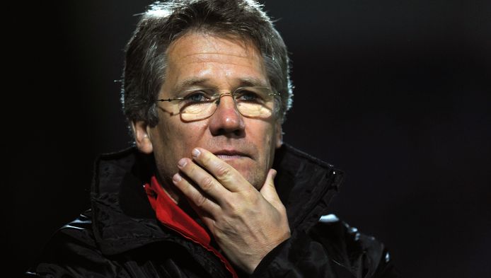 Laszlo Bölöni remettra le Trophée Raymond Goethals ...