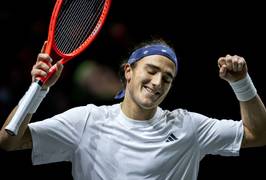 Mattia Bellucci dé verrassing in Ahoy: qualifier stunt ook tegen Stefanos Tsitsipas en staat in halve finale