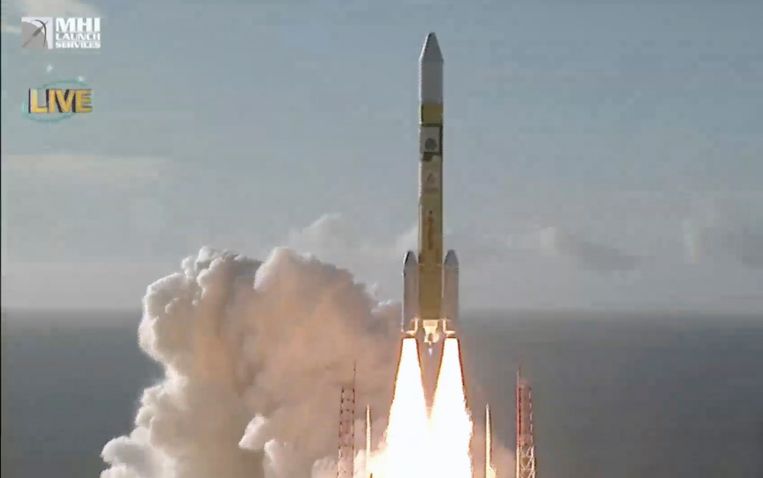 De H-IIA-raket wordt gelanceerd vanaf het Tanegashima Space Center in Minamitane, in het zuiden van Japan.