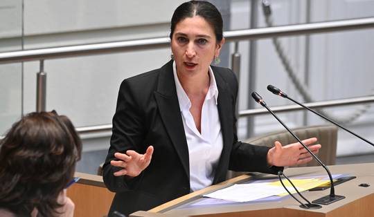 Twee op de drie scholieren zitten elke week in de studie omdat er geen leraar is: ‘Leerzaam was dat niet’