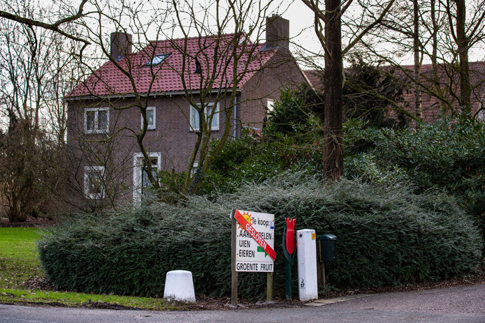 Bij een overval op een woning aan de Hannie Schaftweg bij Emmeloord is een persoon gewond geraakt. De overval was op 11 februari 2019. Maandagavond was een reconstructie te zien in Opsporing Verzocht