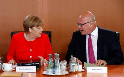 'Rechterhand van Merkel' wilde als kind wel Paus worden