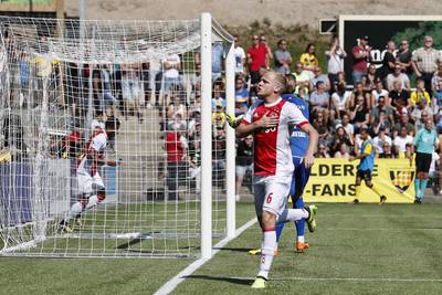 Van de Beek: Na de domper van donderdag is dit wel lekker