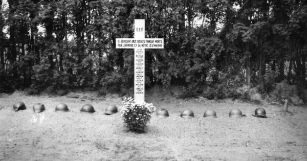Eerbetoon aan Franse soldaten in Diessen
