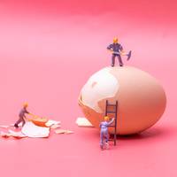 Van shakes tot repen: wat klopt er echt van de eiwithype? Arts zet je op weg met 5 inzichten