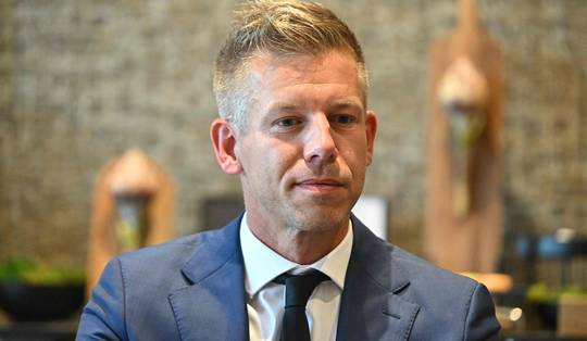 ‘Ze zullen seksvideo van mij publiceren’: Hongaarse oppositieleider Péter Magyar vreest chantage door partij Orbán en neemt vlucht vooruit