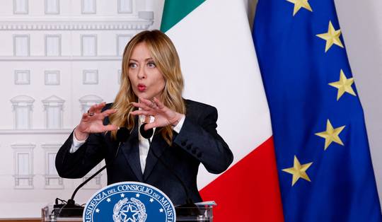 Het zilver is binnen voor Giorgia Meloni: Italiaanse regering nadert historisch record