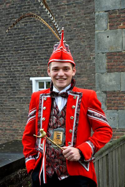 Prins Jordy 1 zwaait de scepter in Budel-Dorplein