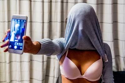 Besloten netwerk vol naaktfoto's van meisjes is 'digitale groepsverkrachting'