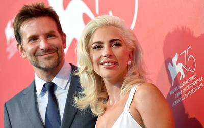 Lady Gaga-film A Star is Born scoort ook in hitlijsten