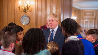 Boris Johnson haalt ultieme dreigement boven tegen rebelse parlementsleden: stem niet tegen mij of je vliegt buiten