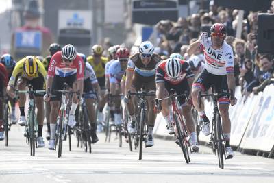 Kristoff wint spectaculaire Gent-Wevelgem, Van der Poel vierde