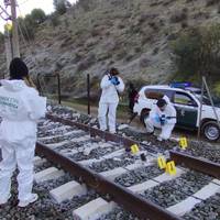 Onderzoekers ontdekken opvallende breuk in spoor na dodelijke treinramp Spanje: oorzaak of gevolg van crash?