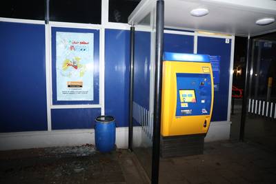 Twee jongemannen aangehouden voor inbraakpoging Velpse snackbar