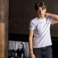 Sky Van der Wee, de zoon van Karen Damen: ‘Ik lees elke dag in de Bijbel. Dat verandert je echt’