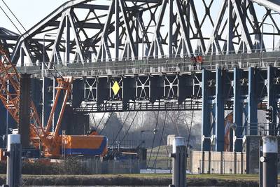 Kritiek op hulpdiensten 'Grave': communicatie even mistig als de avond