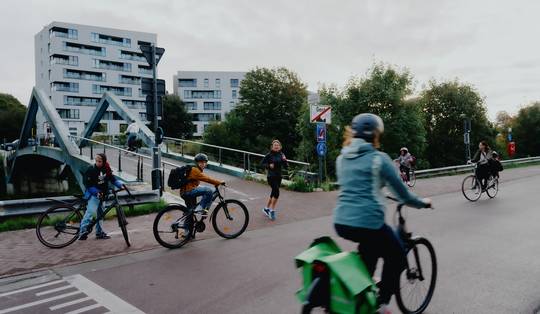 Steeds meer werknemers krijgen fietsvergoeding, en ze verdienden er nooit zoveel mee als nu