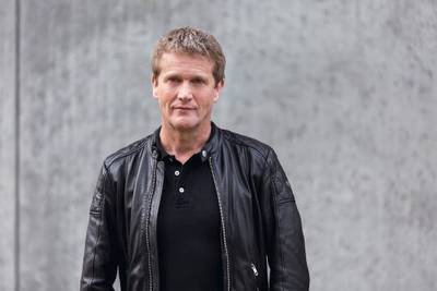 Alberto Stegeman verlengt contract bij SBS