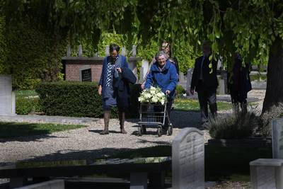 ‘Ik zag er tegenop, maar het was mooi’: herdenken in andere tijden in Neder-Betuwe