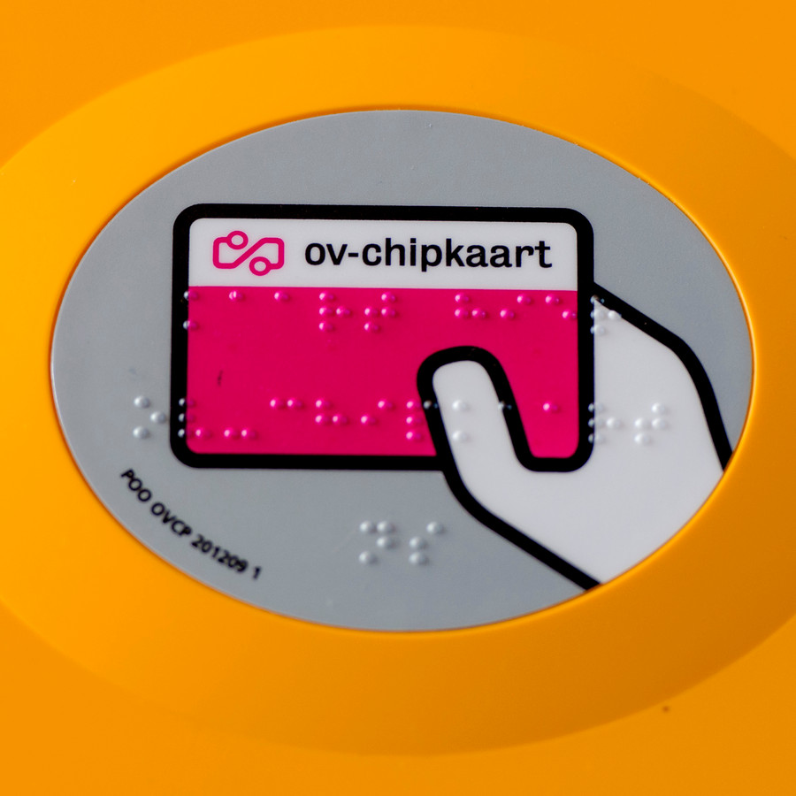 OVchipkaart, stempas en studentenpas straks zonder