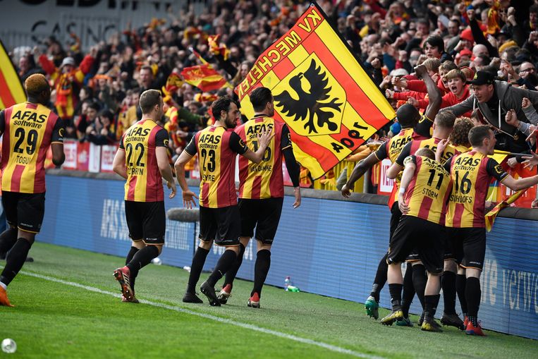 Voetbalbond wil degradatie voor KV Mechelen en Waasland ...