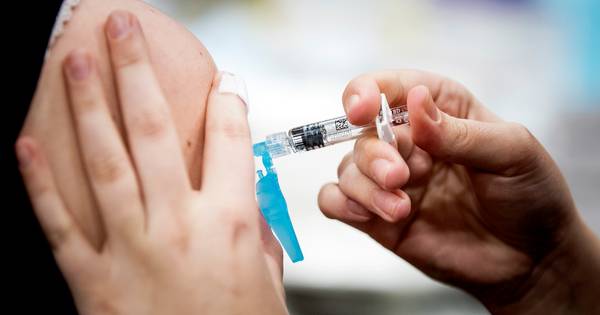 Kinderarts eist actie tegen 'absurde' advertentie anti-vaxxers
