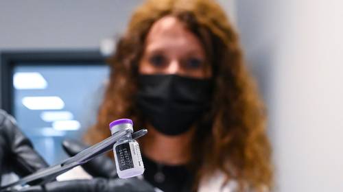 Waarom de farmasector altijd zal worstelen met zijn imago