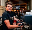 Renners grijpen massaal naar het zwarte goud