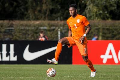 Fosu-Mensah keert terug in basiselftal Jong Oranje