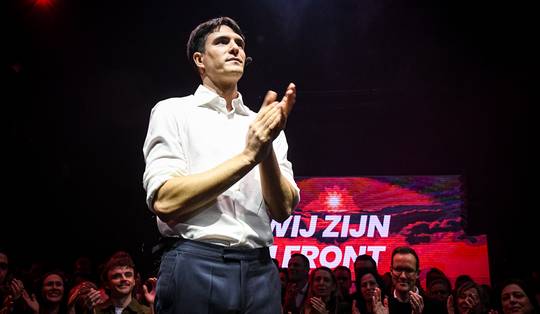 Rousseau zet aanval in op Vlaams Belang én Trump: ‘Zijt ge voor Trump, dan zijt ge tegen de Vlaming’