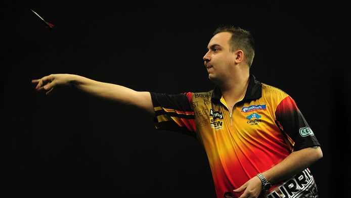 Kim Huybrechts wint European Darts GP | Meer Sport | hln.be