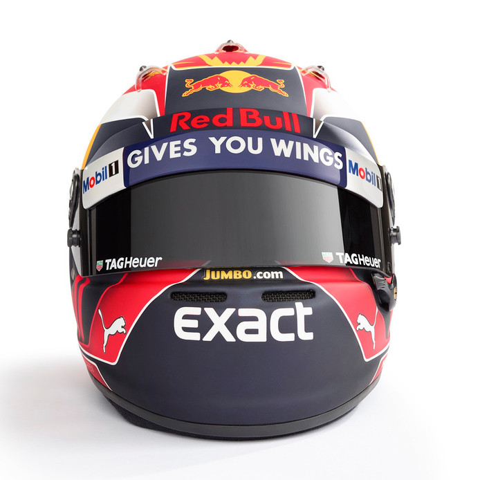 Max Verstappen presenteert nieuwe helm | Formule 1 | AD.nl