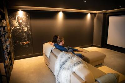 Bij deze B&B in Wijchen slaap je naast je eigen bioscoopzaal