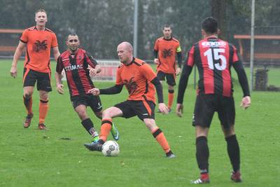 Dit verhaal zou eigenlijk over de titelkansen van Excellent gaan..