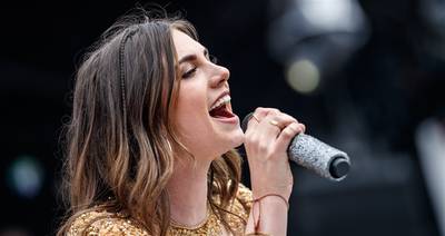 Maan maakt debuut bij Vrienden van Amstel