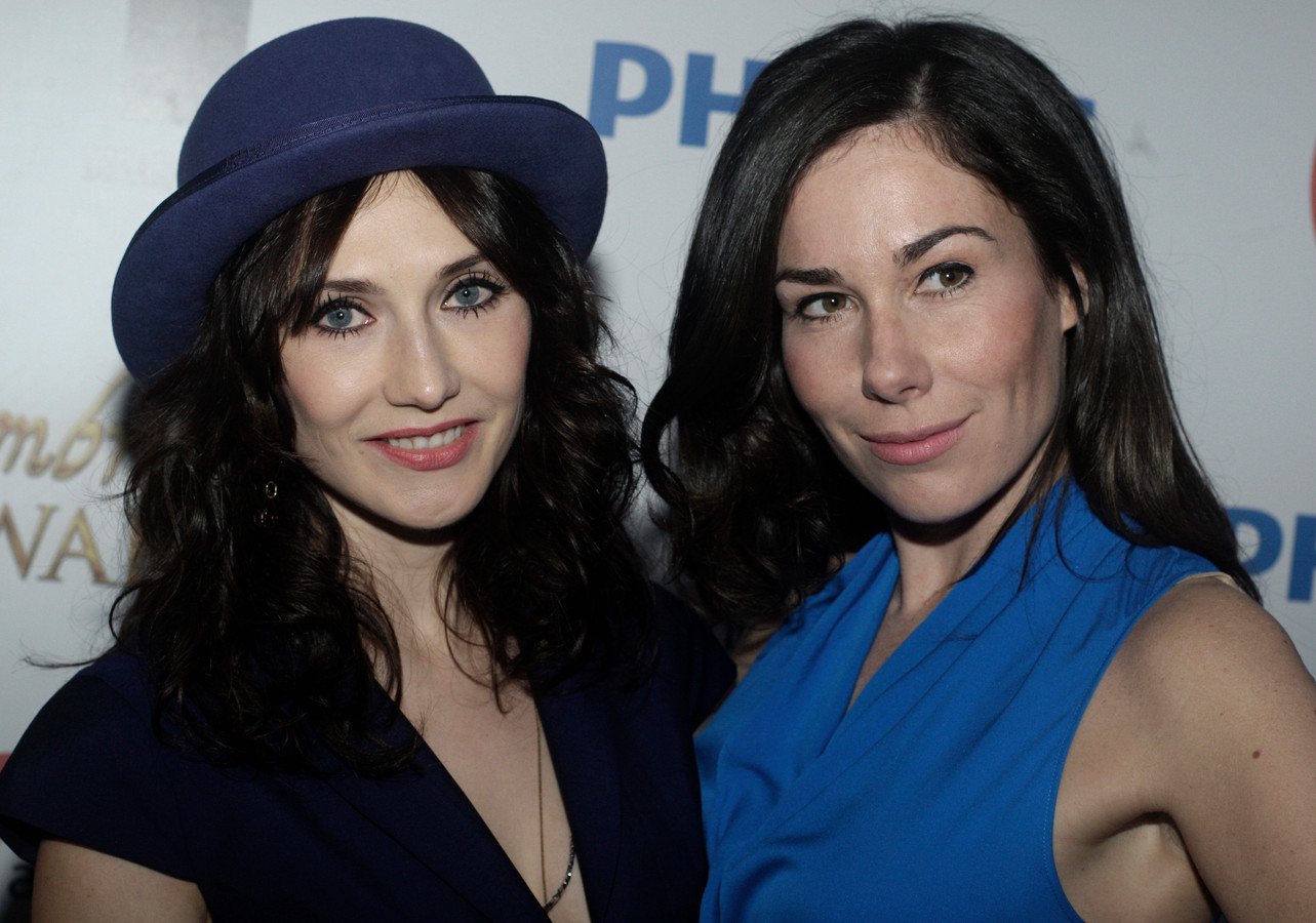 Carice van Houten en Halina Reijn in Nederlandse dramaserie Foto pzc.nl