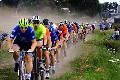 Stofhappen, maar nog nooit had de Hel van de Pin zoveel deelnemers