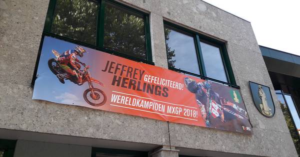 Jeffrey Herlings wellicht in Sint Anthonis gehuldigd